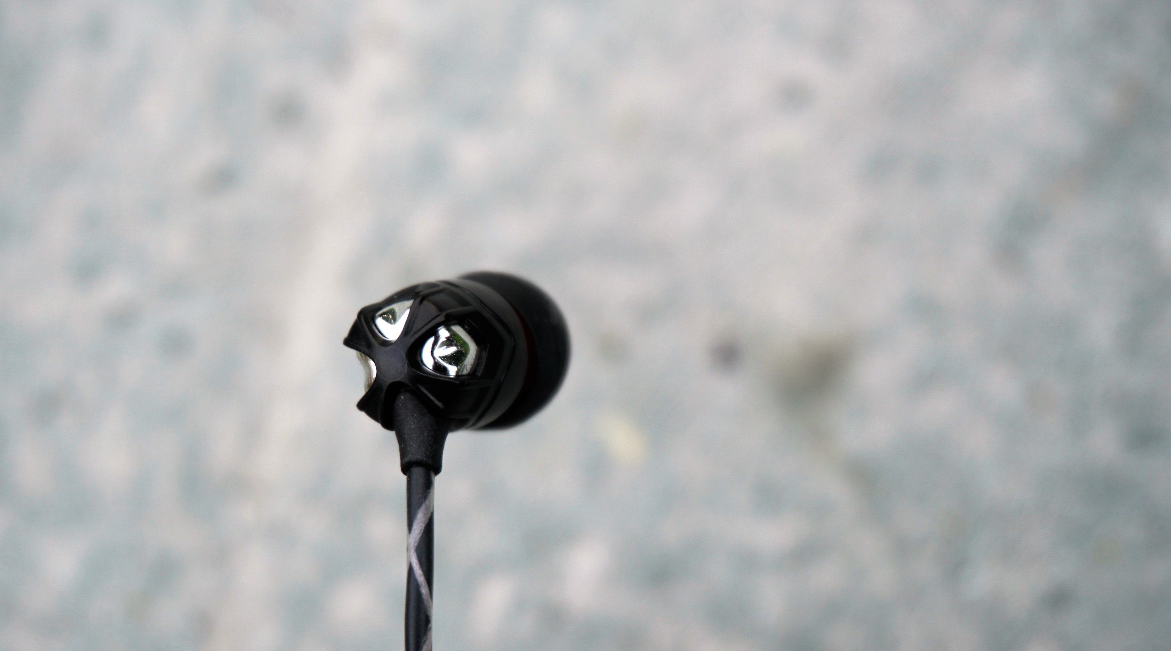 V-MODA Zn Review - V-MODA Delivers with In-Ear Headphones